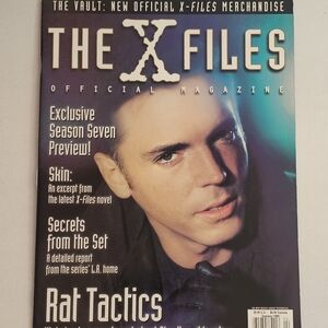 The X-Files Official Magazine - Rat Tactics Cover (Blue/Black)
